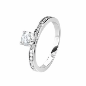 0.60ct Round Brilliant Cut Diamond Solitaire 18ct White Gold Ring with Diamond Shoulders