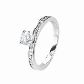 0.60ct Round Brilliant Cut Diamond Solitaire 18ct White Gold Ring with Diamond Shoulders