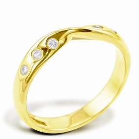 18ct Yellow Gold 0.09ct Diamond Set Wedding Band