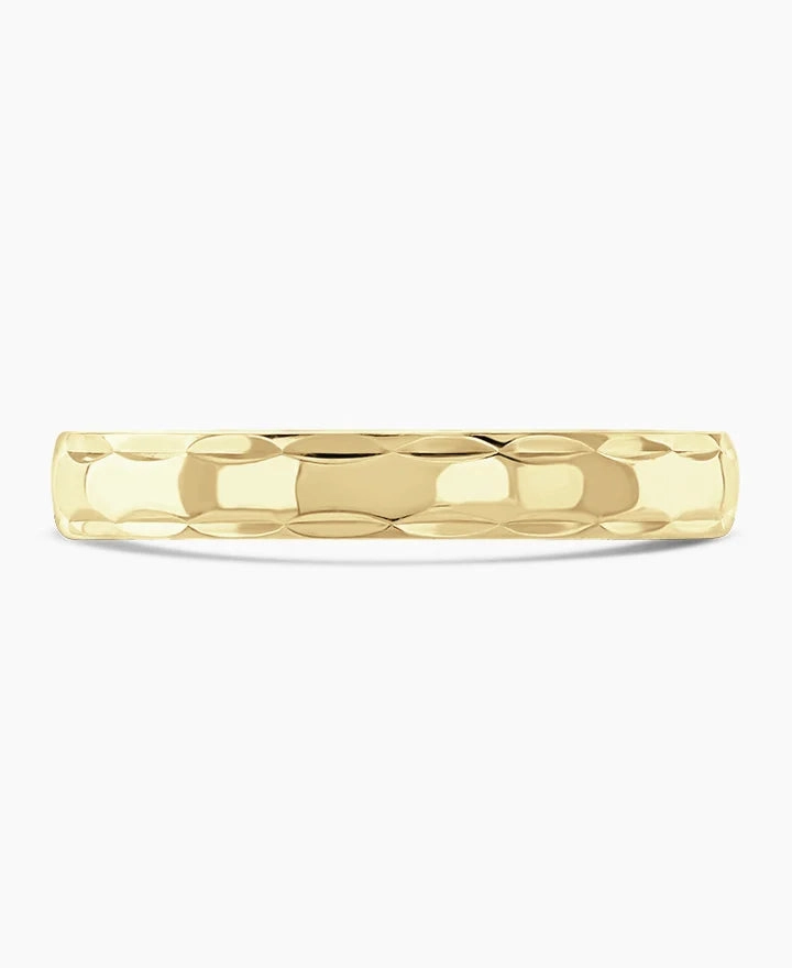 18ct Yellow Gold 5mm Medium Court Gents Contemporary Wedding Ring