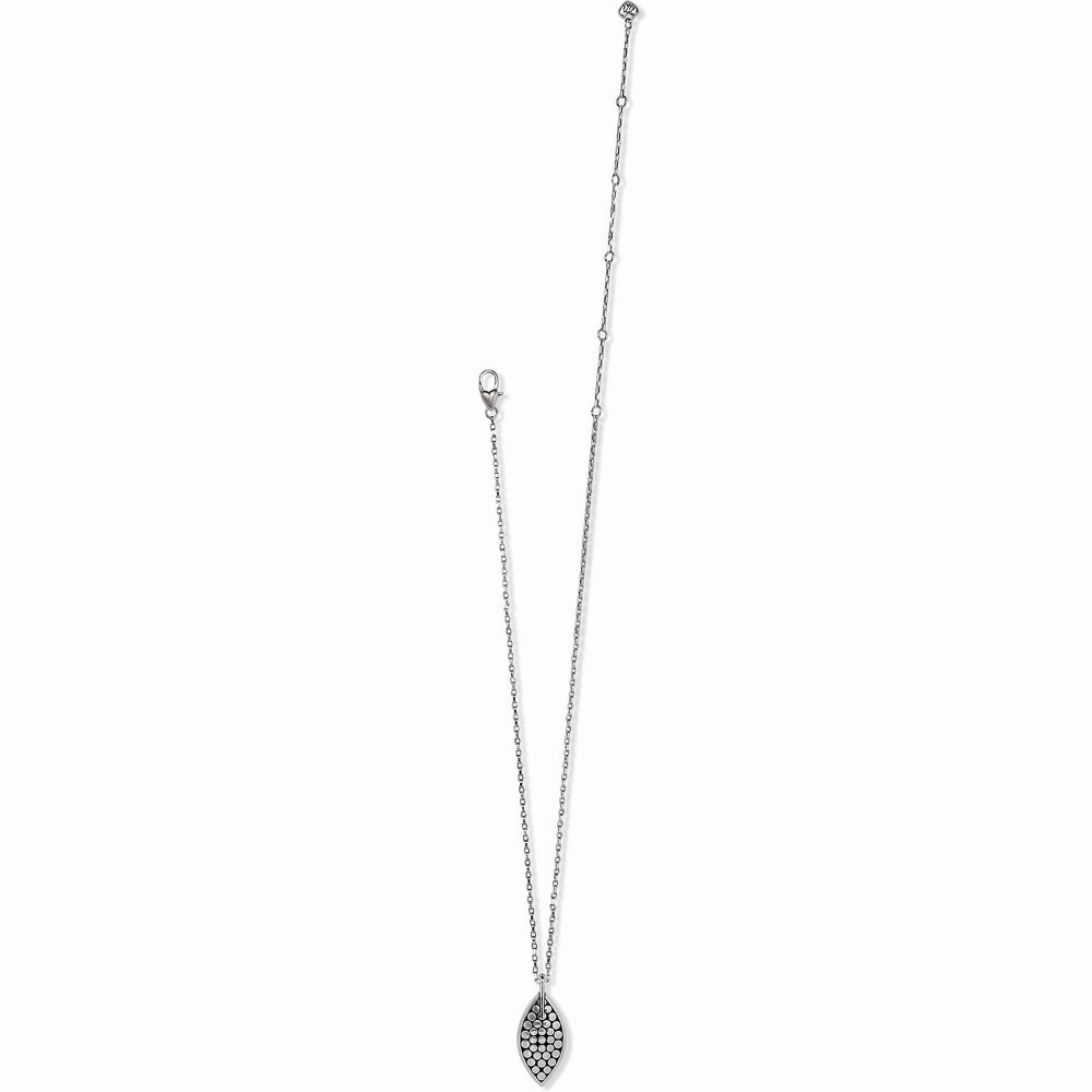 Brighton Pebble Leaf Short Necklace