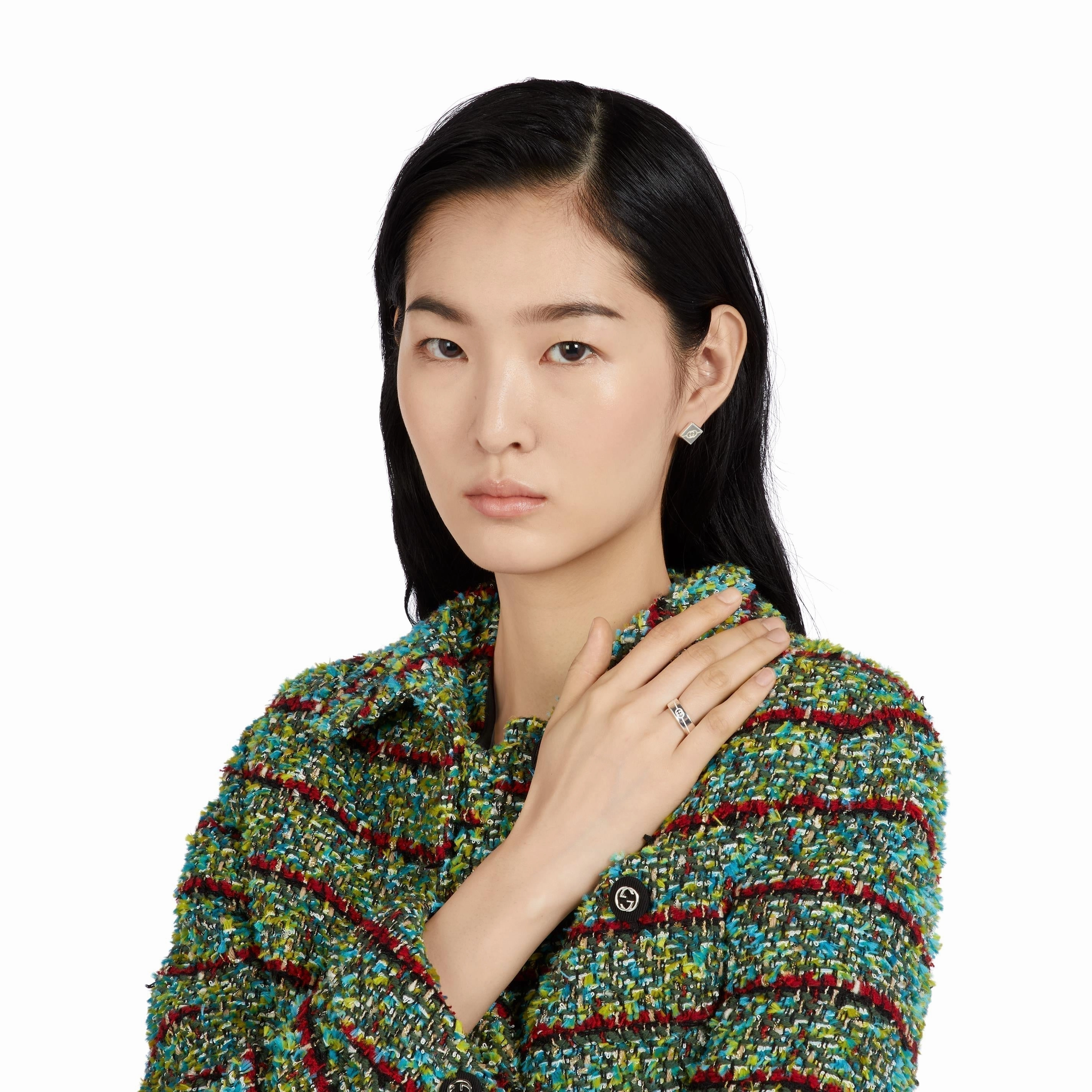 DIAGONAL INTERLOCKING G RING