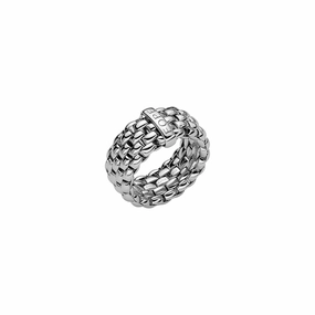 Essentials Ring - 18ct White gold
