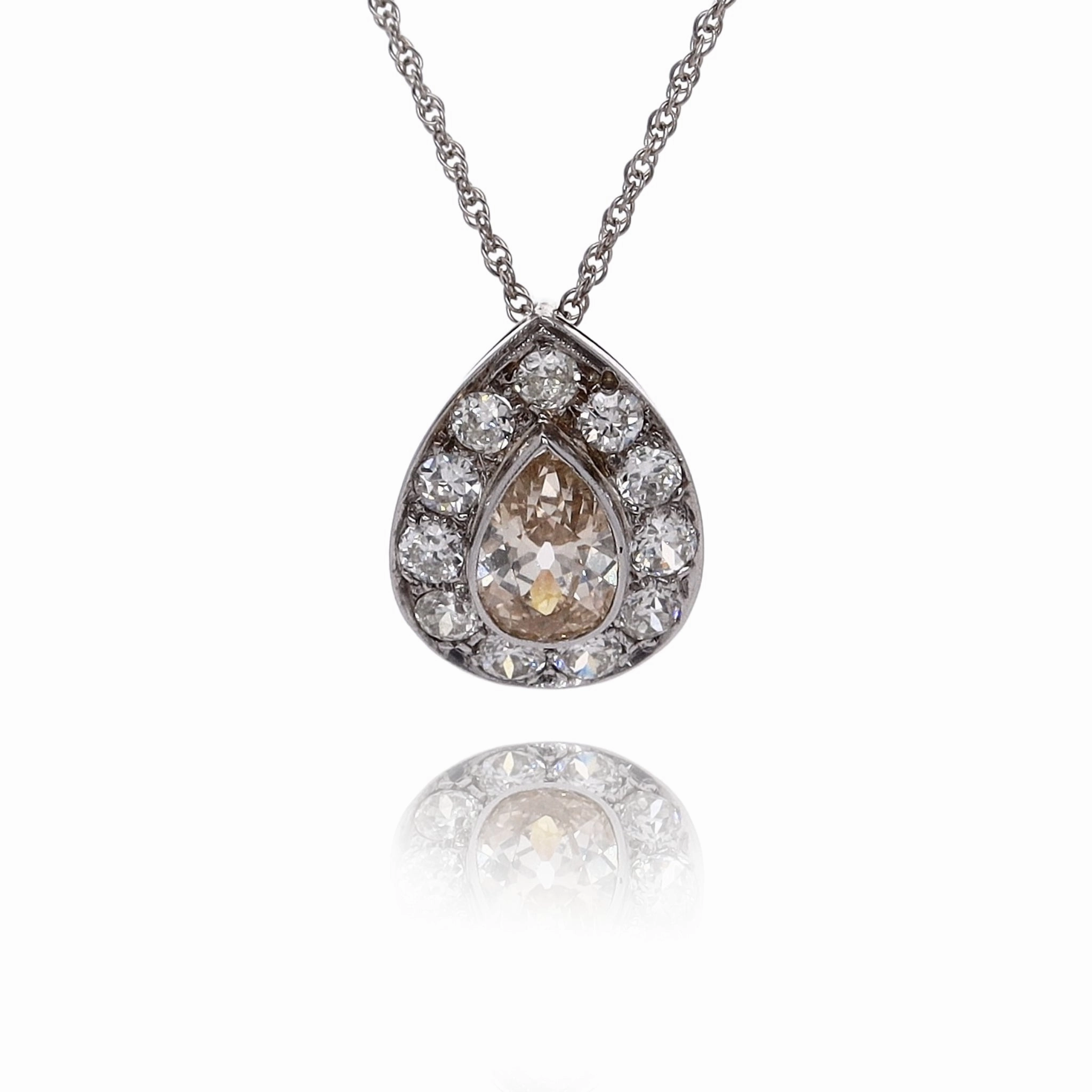 Estate 14 Karat White Gold Diamond Pendant Necklace