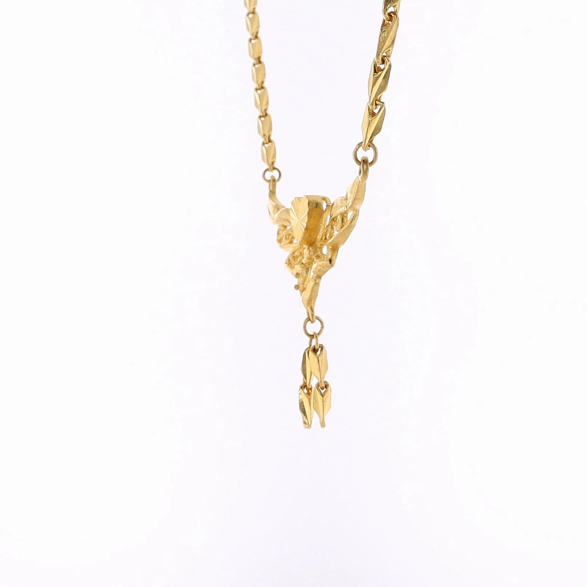 Estate 24 Karat Yellow Gold Diamond Cut Heart and Filigree Dangle Design Rectangular Link Necklace