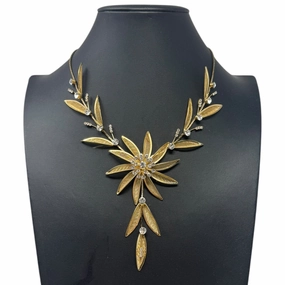 Floral Necklace Gold By Rosemarie Collections