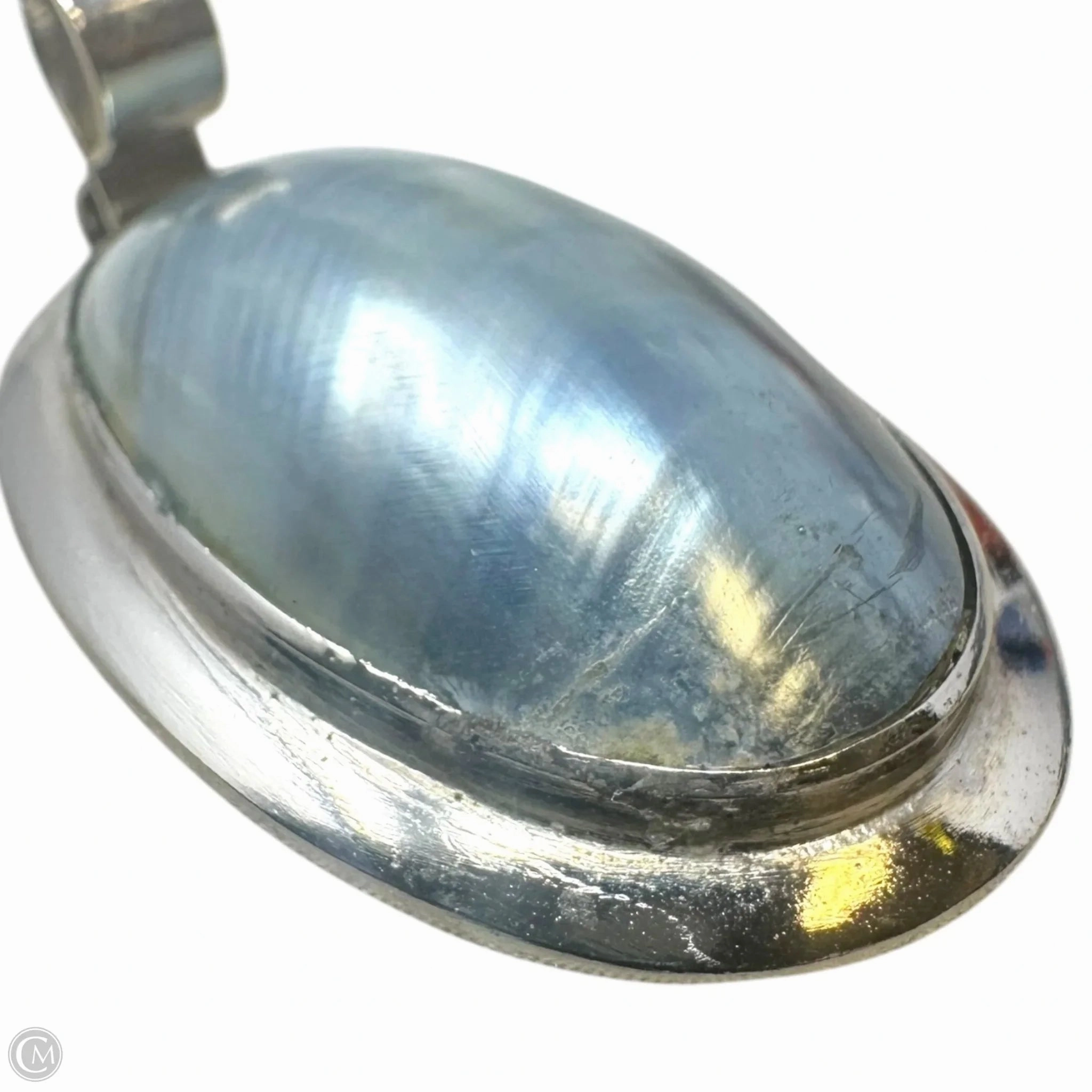 Mabe Pearl Oval Pendant