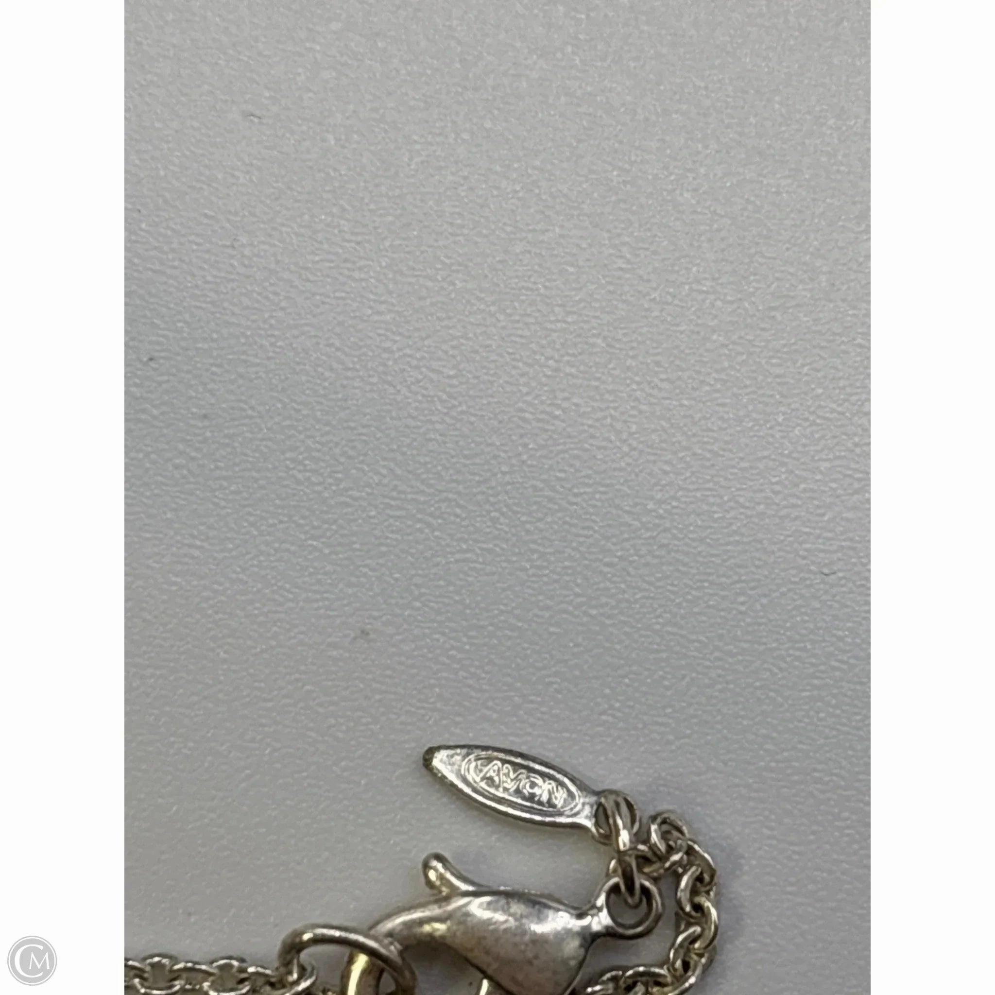 Necklace Chain By Avon, Size: 1