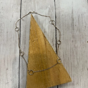 Necklace Chain By Clothes Mentor