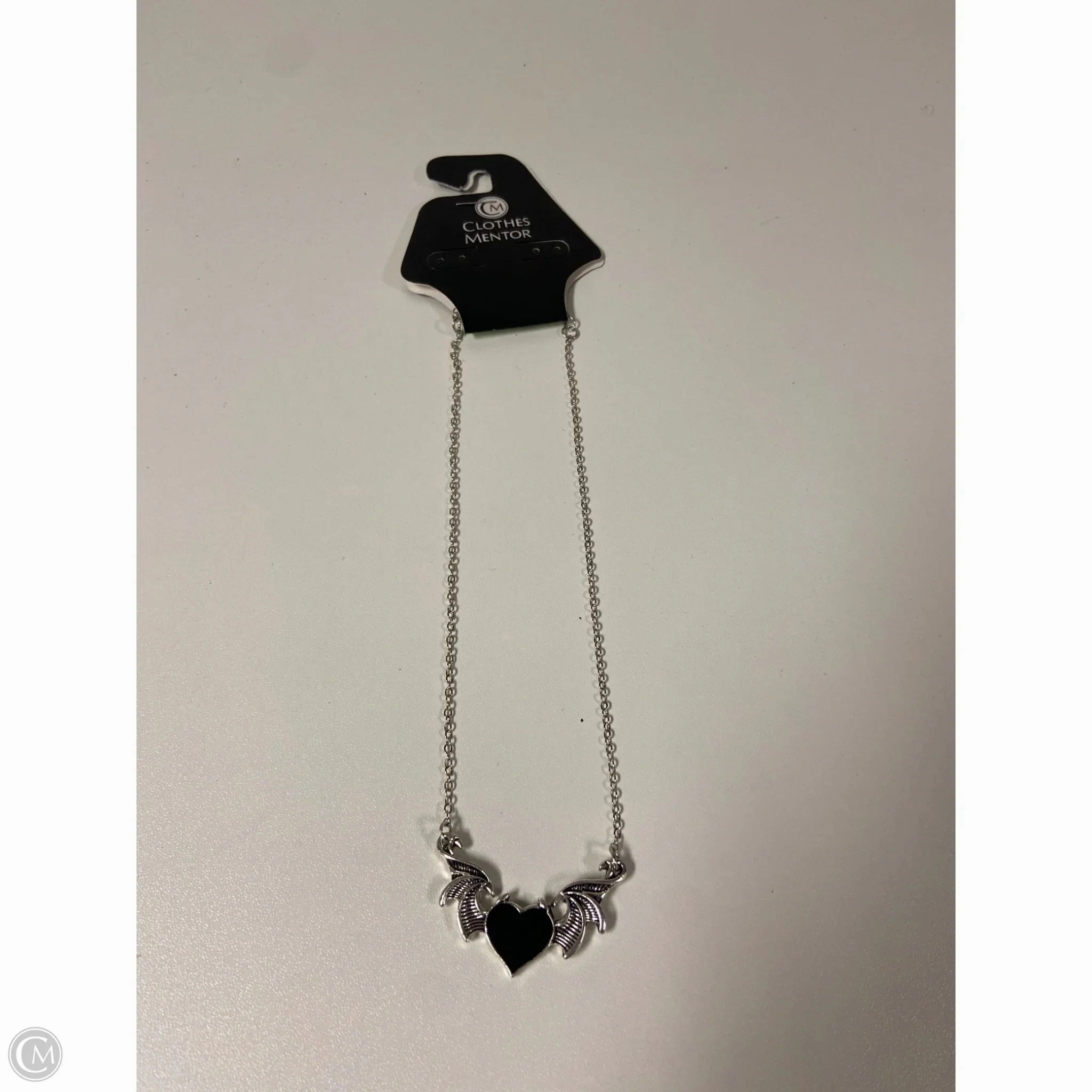 Necklace Chain By Clothes Mentor