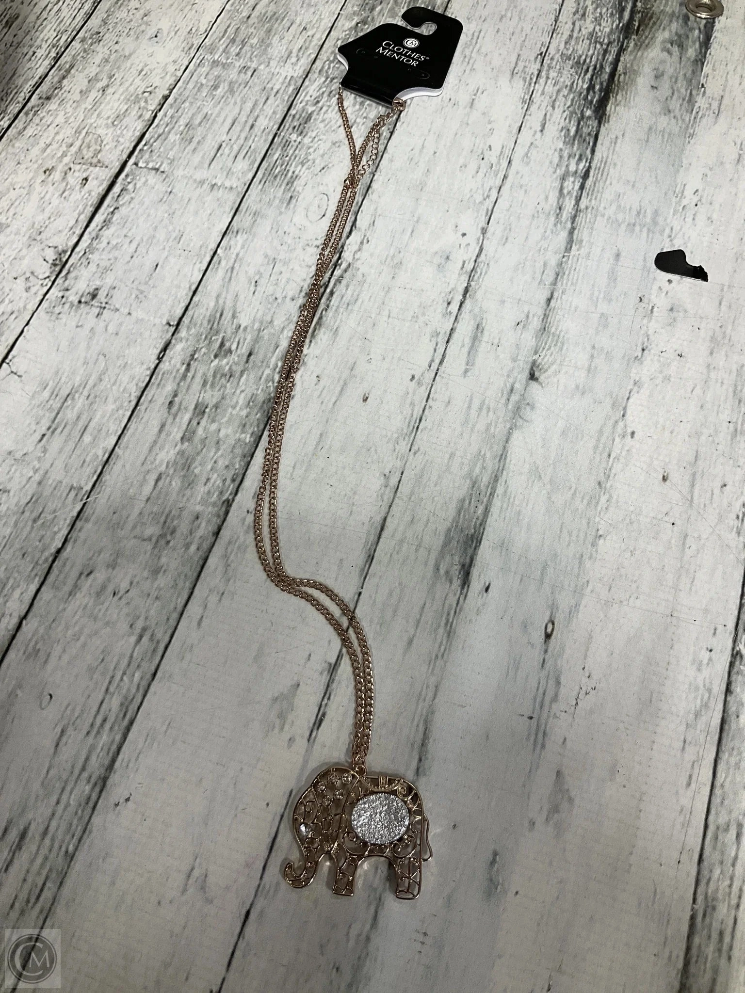Necklace Charm By Clothes Mentor