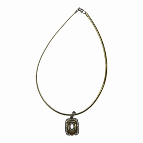 Necklace Charm By Clothes Mentor In Gold