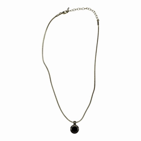 Necklace Charm By Clothes Mentor In Gold