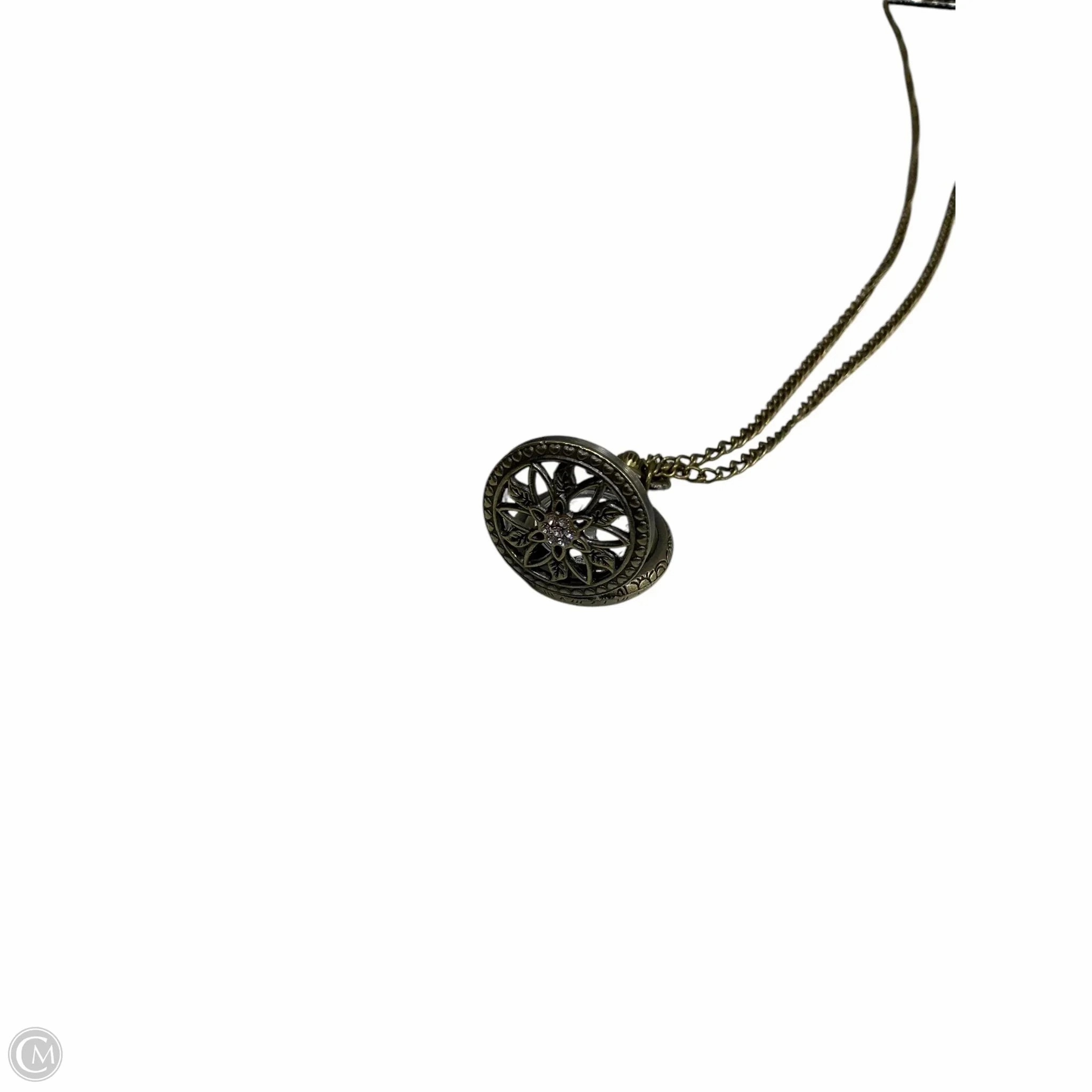 Necklace Charm By Clothes Mentor