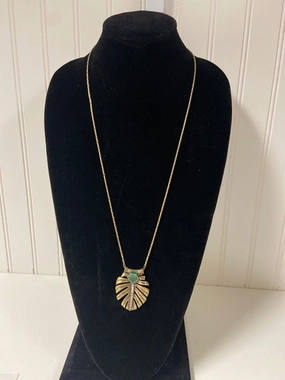 Necklace Charm By Clothes Mentor
