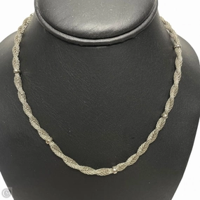Necklace Choker & Collar By Clothes Mentor