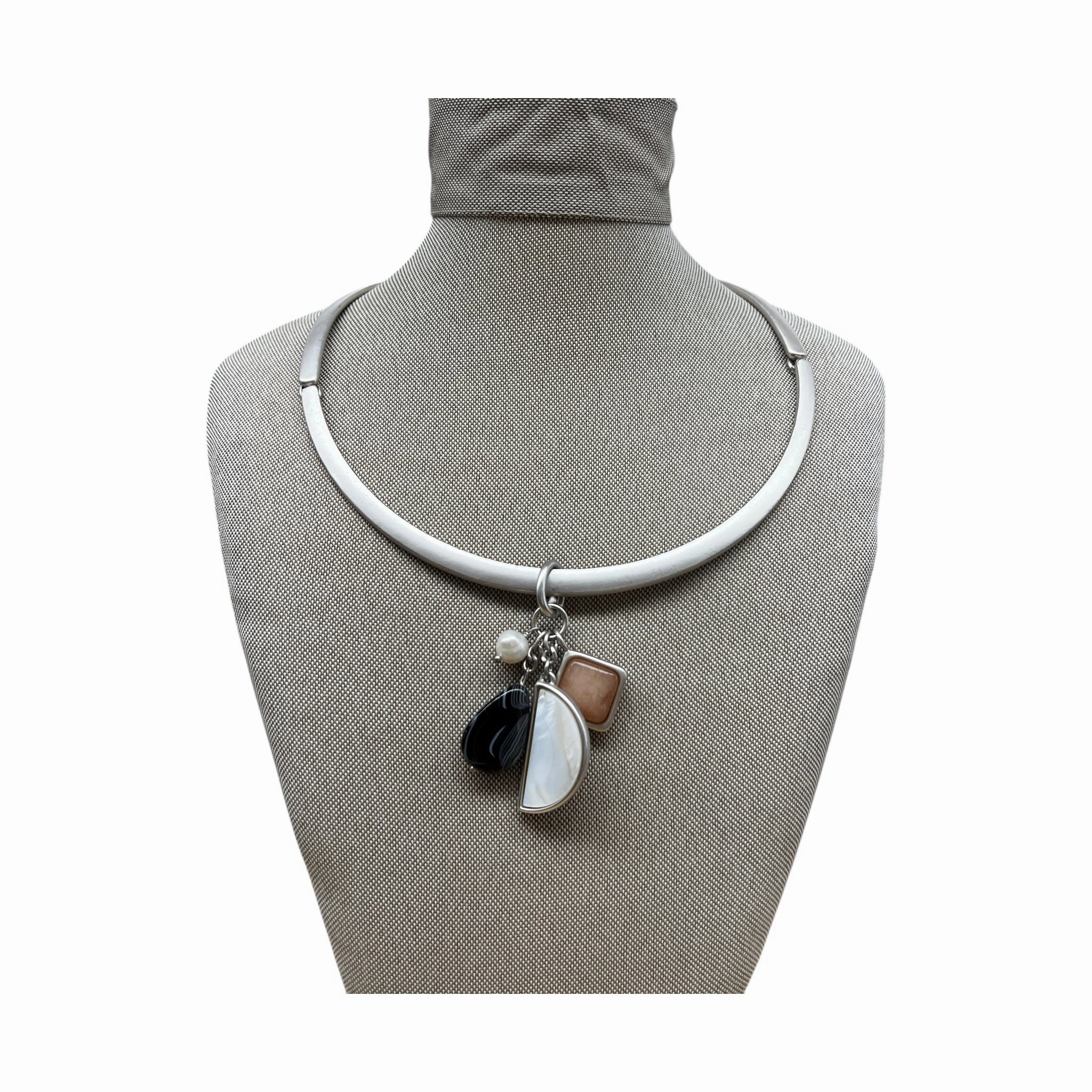 NECKLACE CHOKER & COLLAR by WHITE HOUSE BLACK MARKET In SILVER