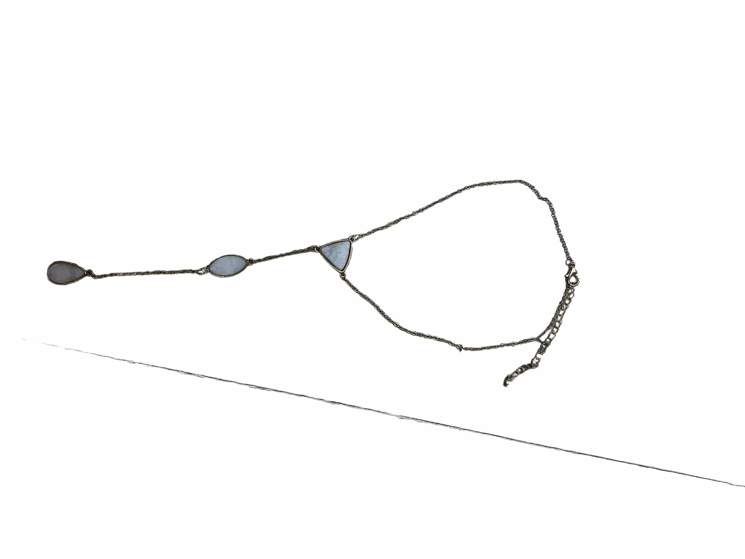 Necklace Lariat & Y-drop Clothes Mentor