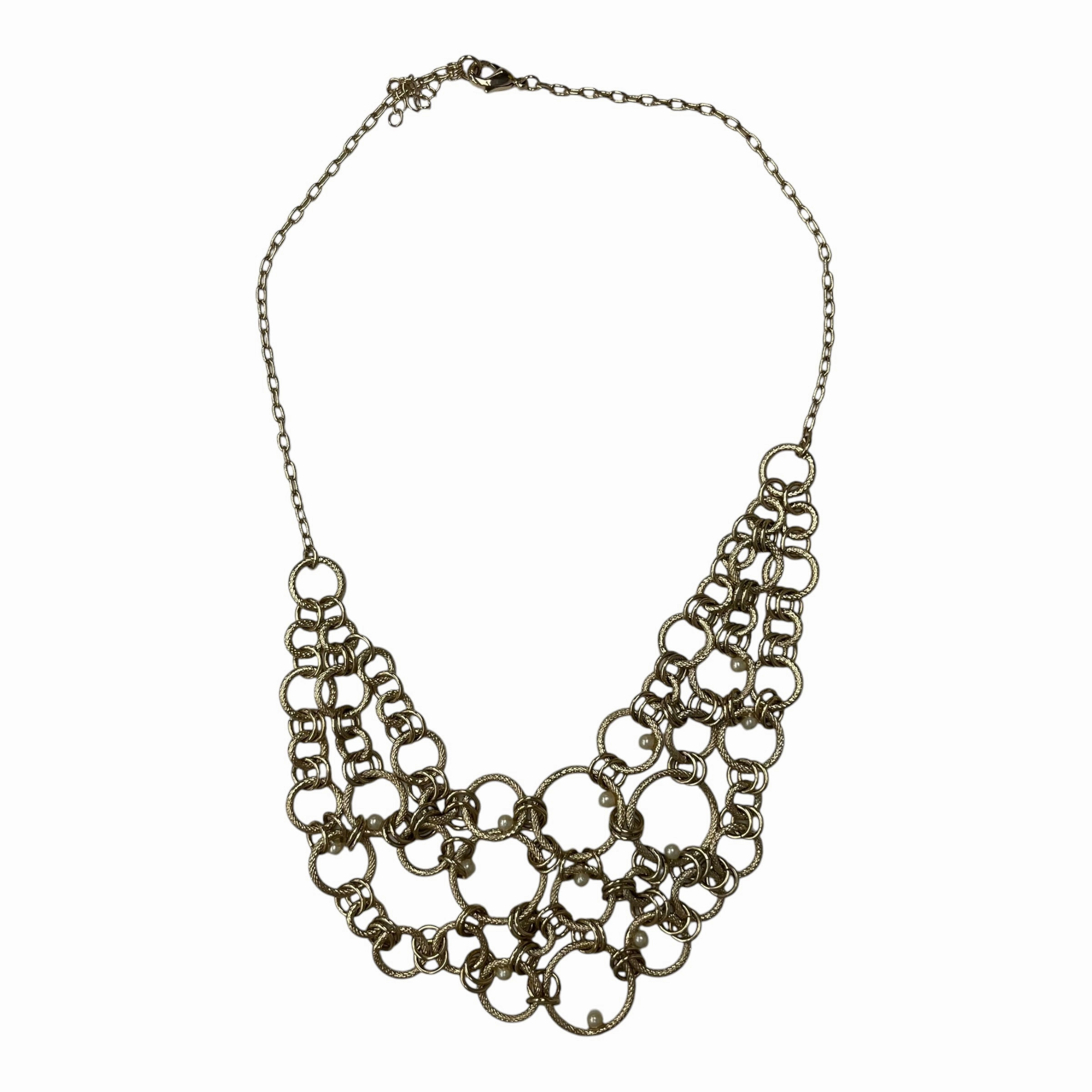 Necklace Layered By Clothes Mentor In Gold