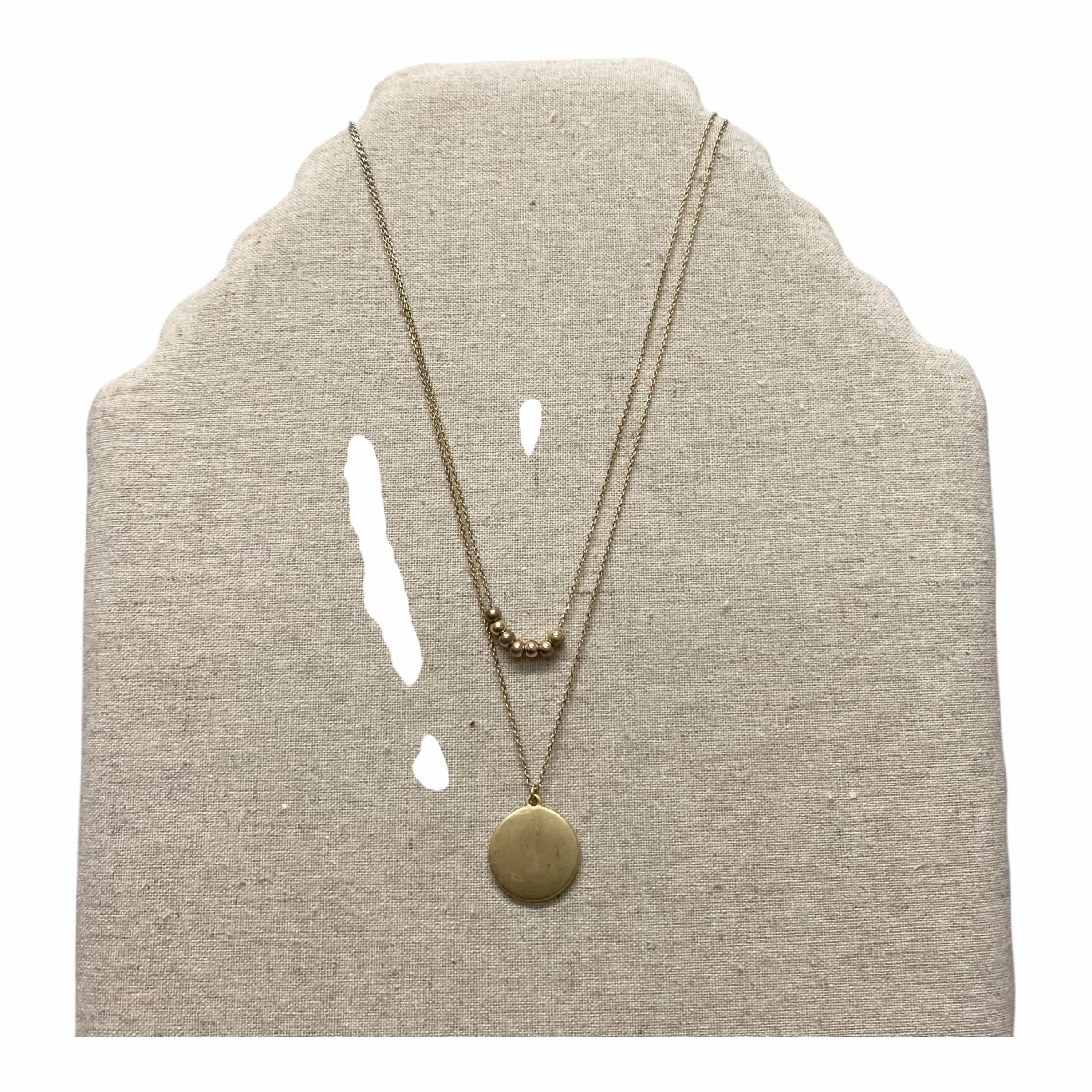 Necklace Layered  In Gold