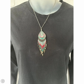 Necklace Pendant By Clothes Mentor
