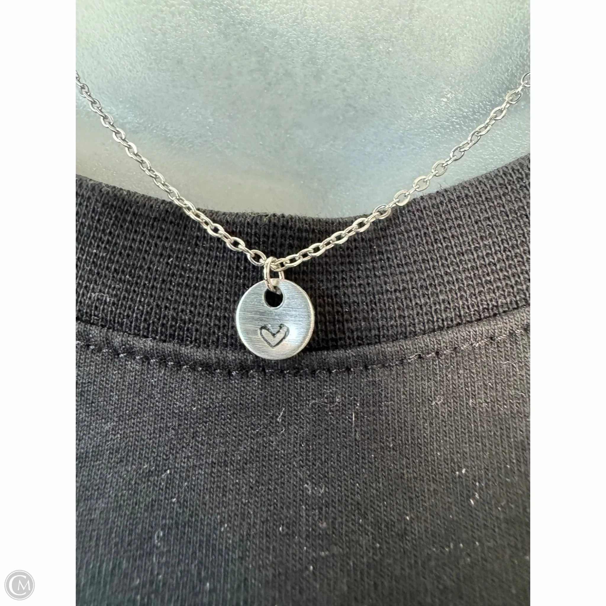 Necklace Pendant By Clothes Mentor