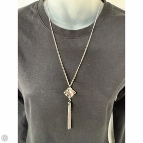 Necklace Pendant By Clothes Mentor