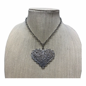 Necklace Pendant By Guess In Silver