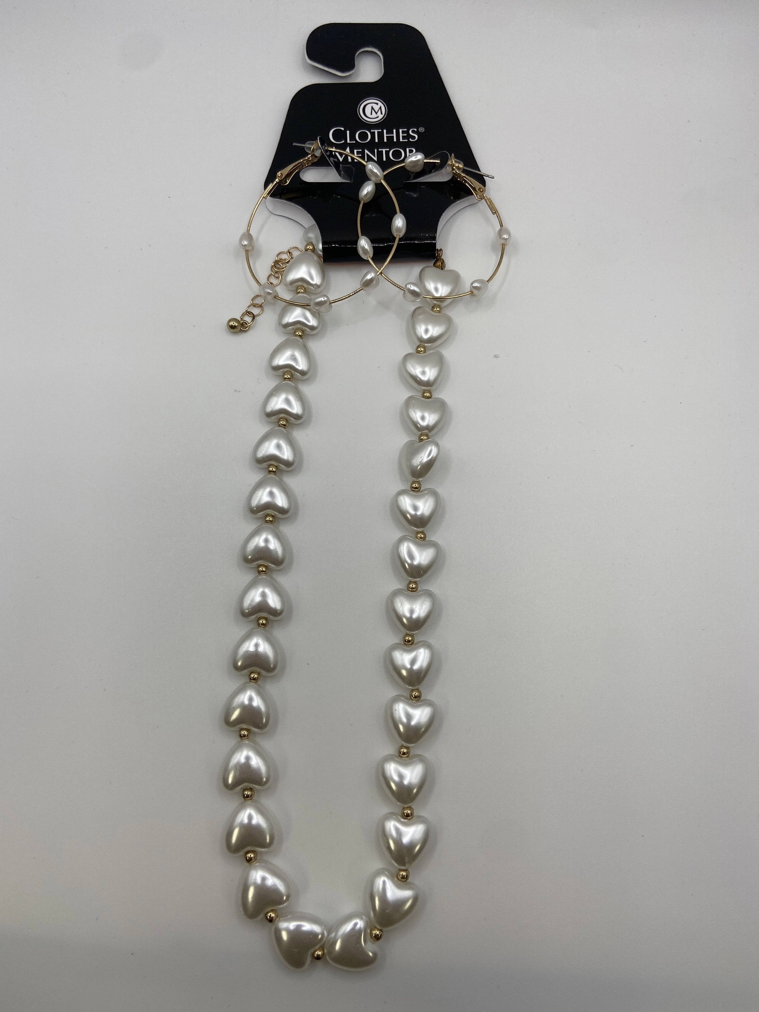 Necklace Set By Clothes Mentor  Size: 02 Piece Set
