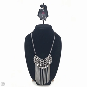 Necklace Set By Paparazzi, Size: 02 Piece Set