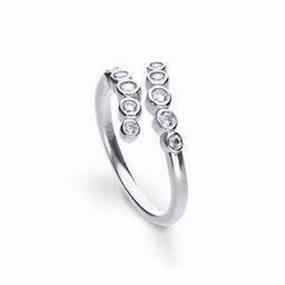 Silver Cubic Zirconia Set Crossover Ring, size N